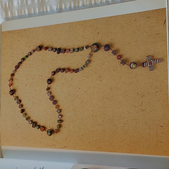 💚🌸Host Pick🌸Creative Clay Jewelry Book - Picture 4 of 10